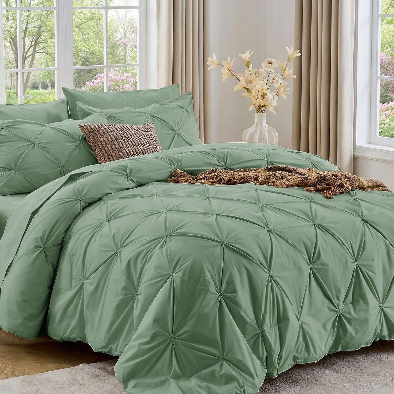 Sasttie Queen Comforter Set, 7-Piece, Beige - Image 15