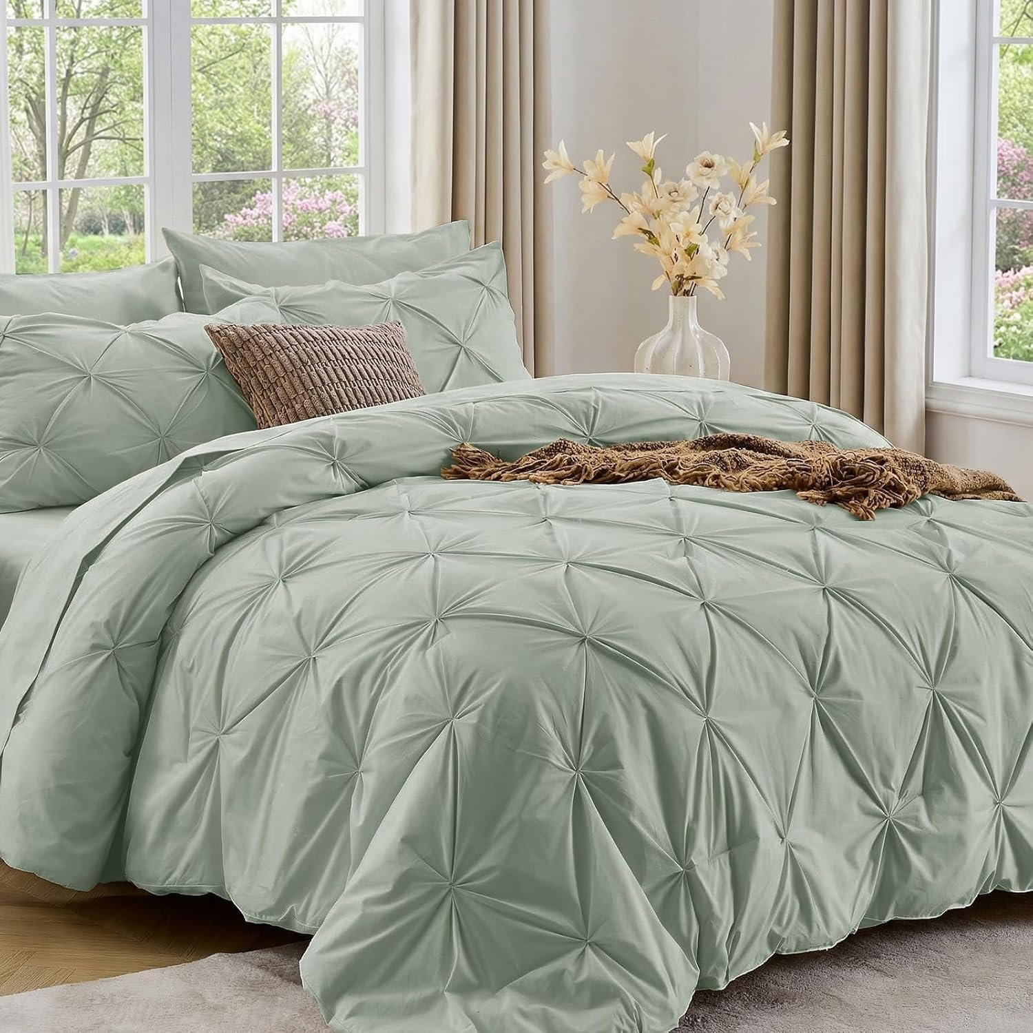 Sasttie Queen Comforter Set, 7-Piece, Beige - Image 25
